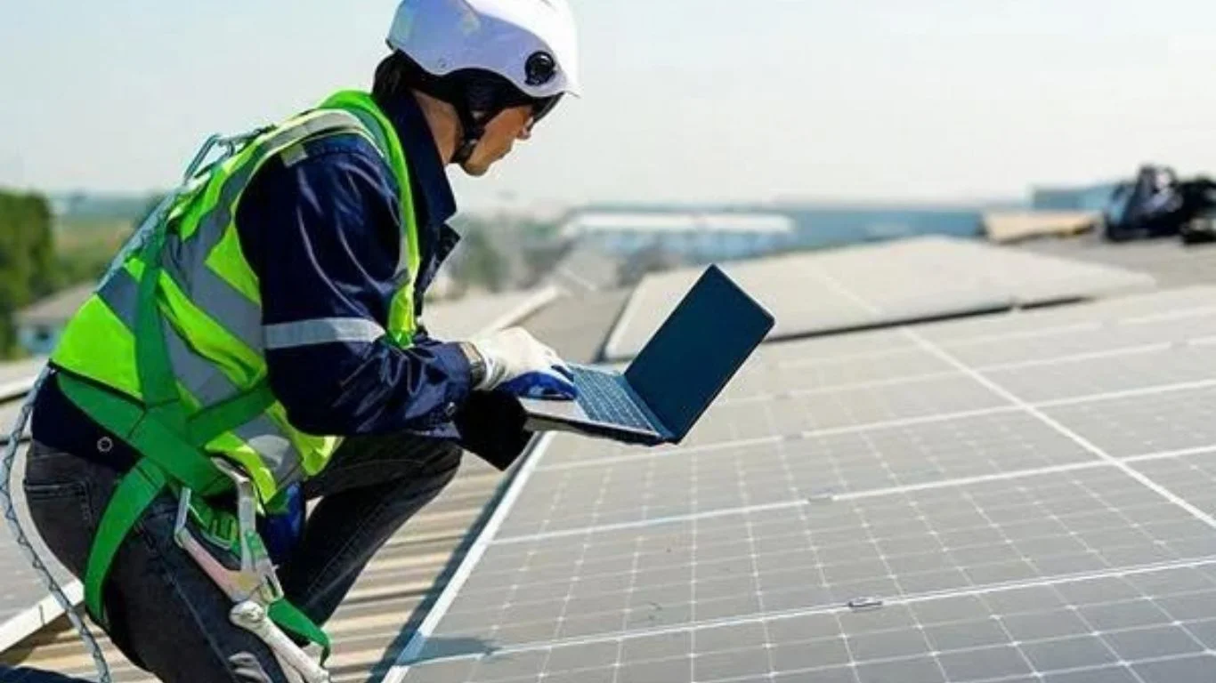 Solar System Monitoring Canberra